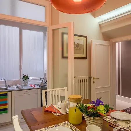 Apartment Ognissanti Florence